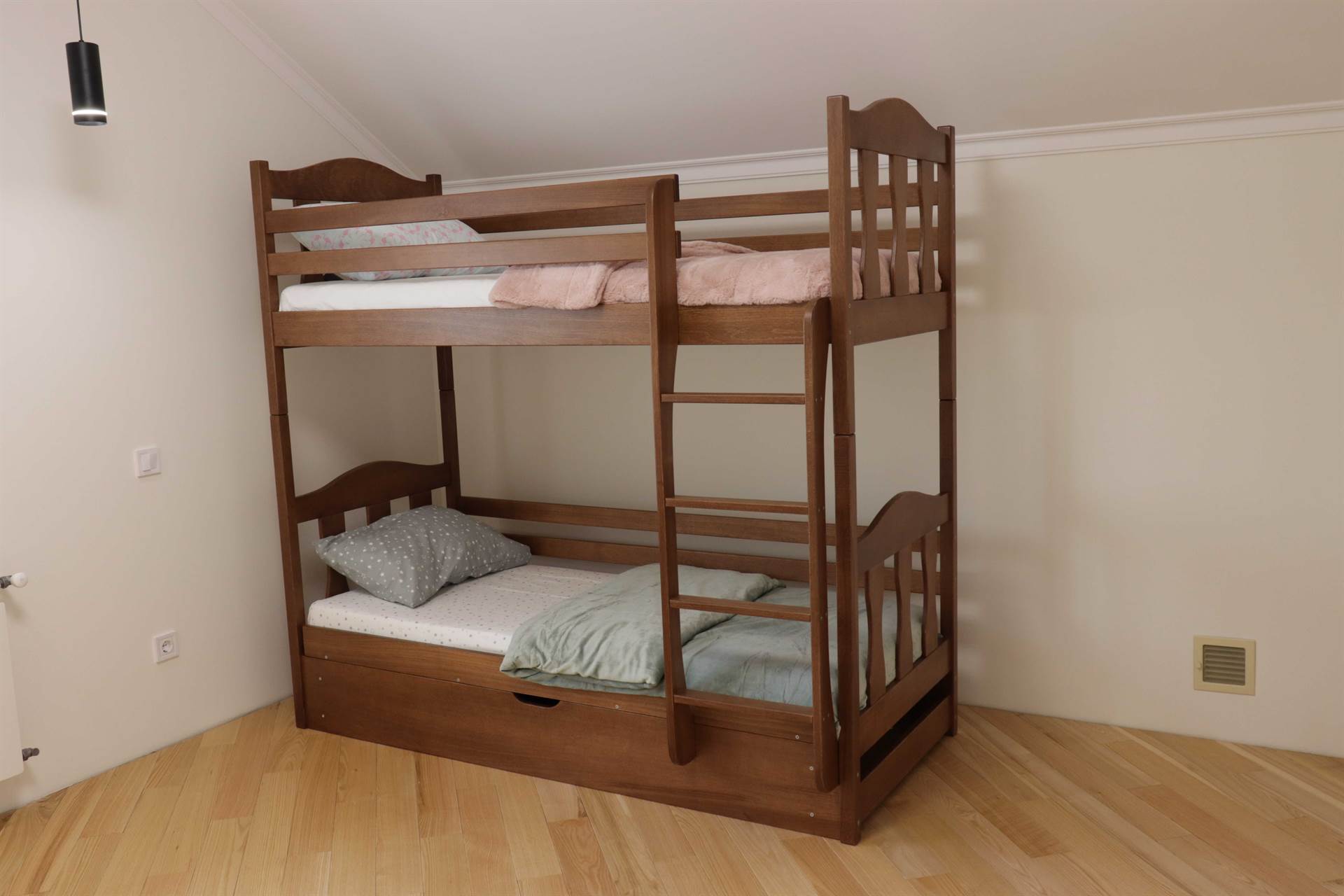 drimka lishko sonka-pm img_3061-2 Двоярусне ліжко “Сонька” з підйомним механізмом