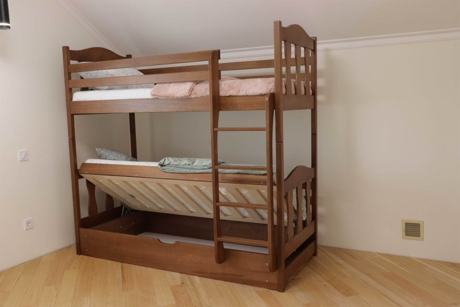 Двоярусне ліжко “Сонька” з підйомним механізмом