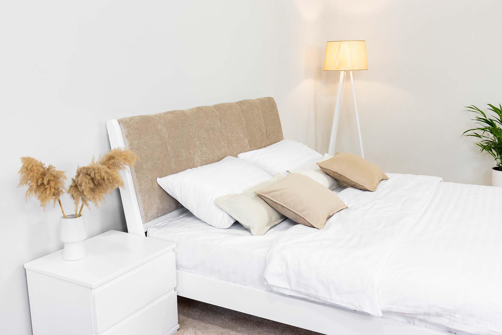 21_evelin Двоспальне ліжко з тканиною Евелін