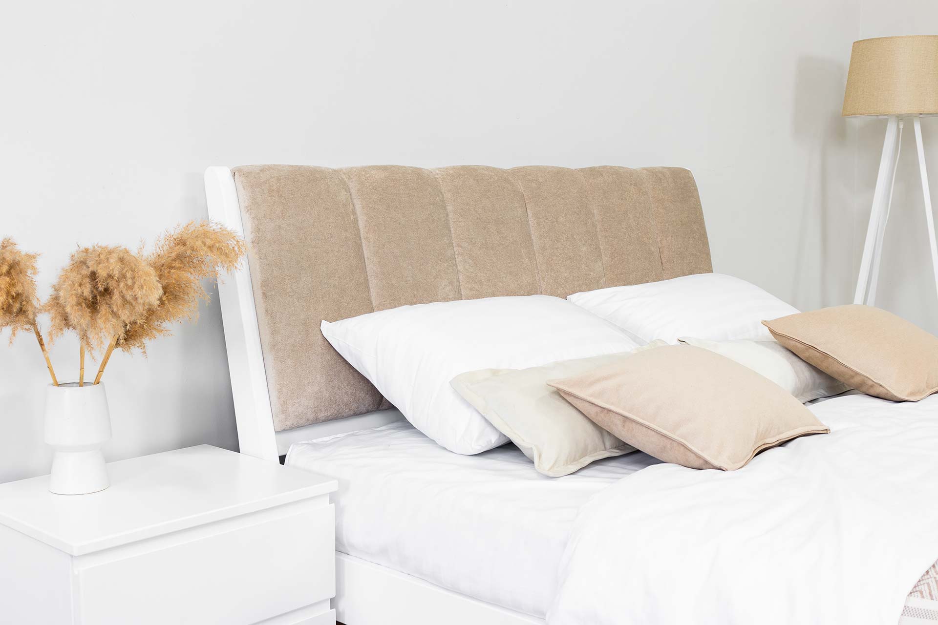 30_evelin Двоспальне ліжко з тканиною Евелін